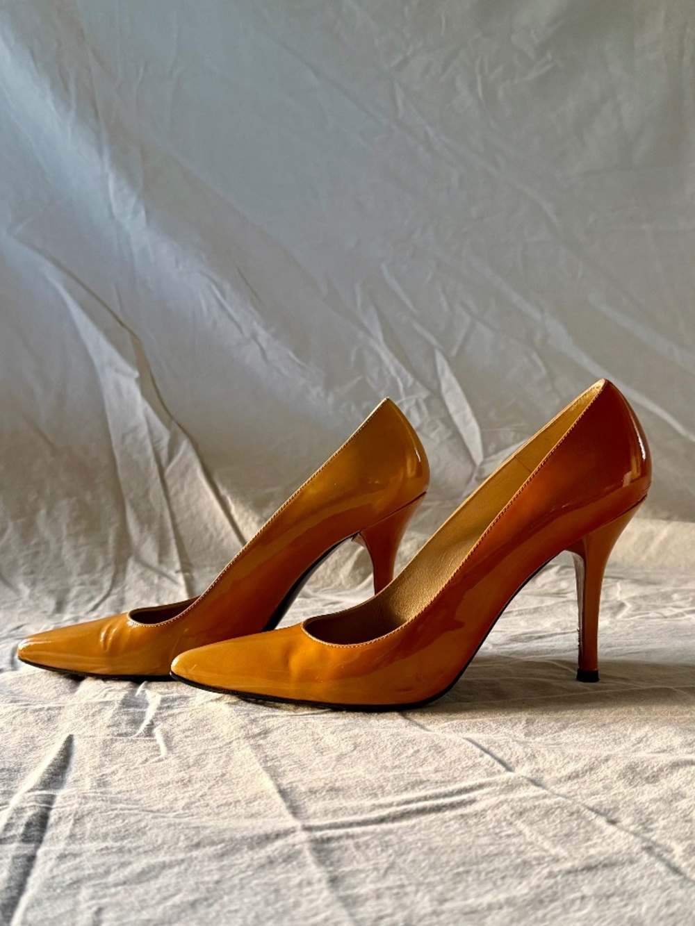 Stuart Weitzman Orange Patent Leather Pointed Toe Pumps 7.5